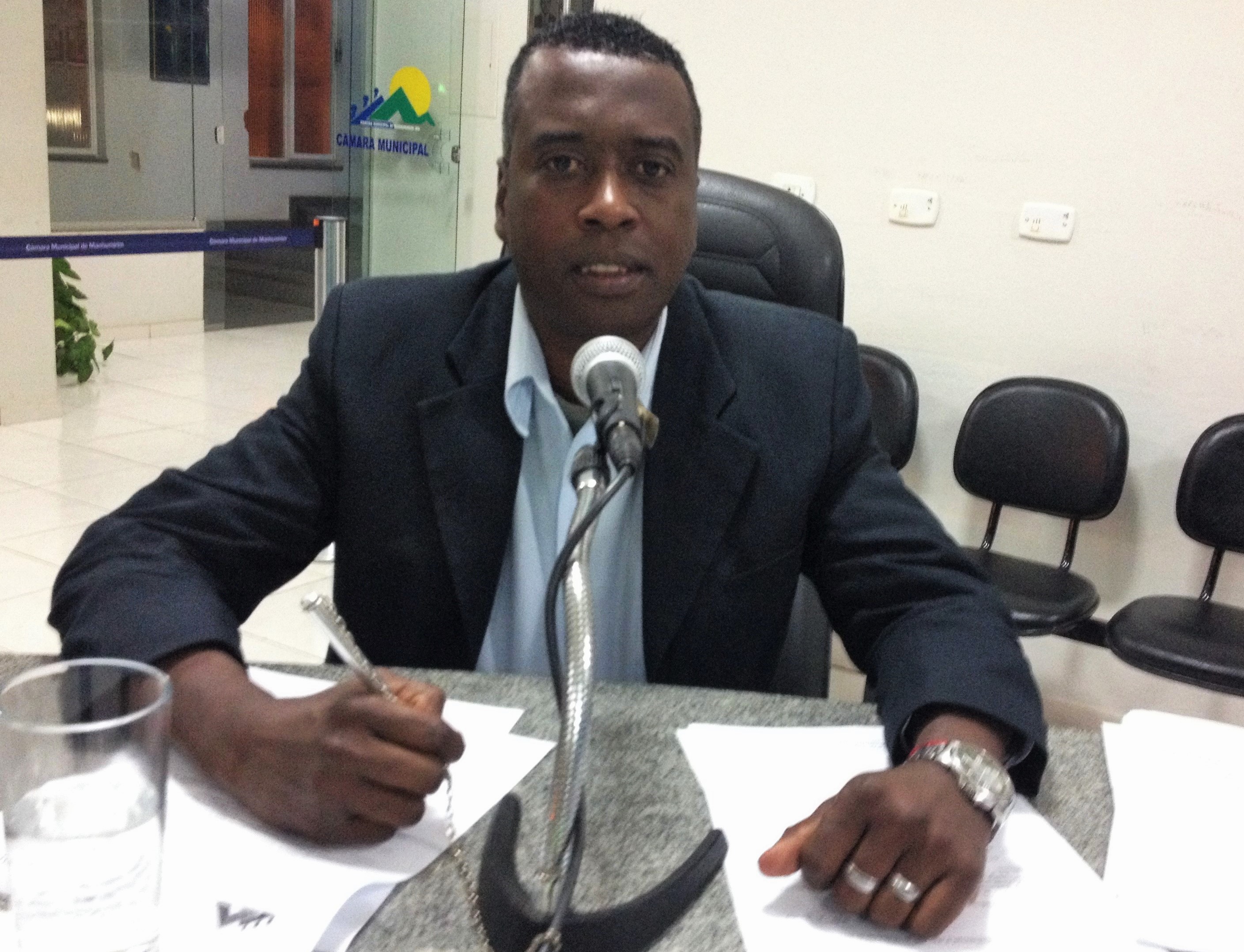 Indicação defende internet gratuita para Bairro Mangueiras