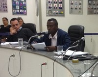 Indicação solicita revisão salarial dos servidores