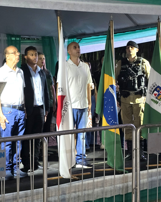 Desfile 101 anos Manhumirim 1