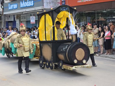 Desfile 16 março 2026 3