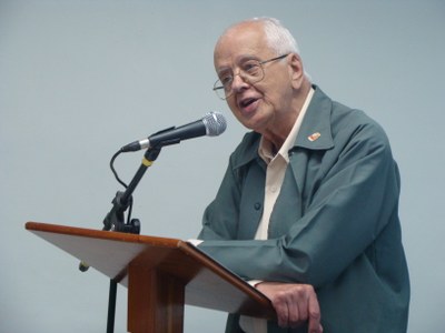 Universidade Aberta chega em Manhumirim através do CVT