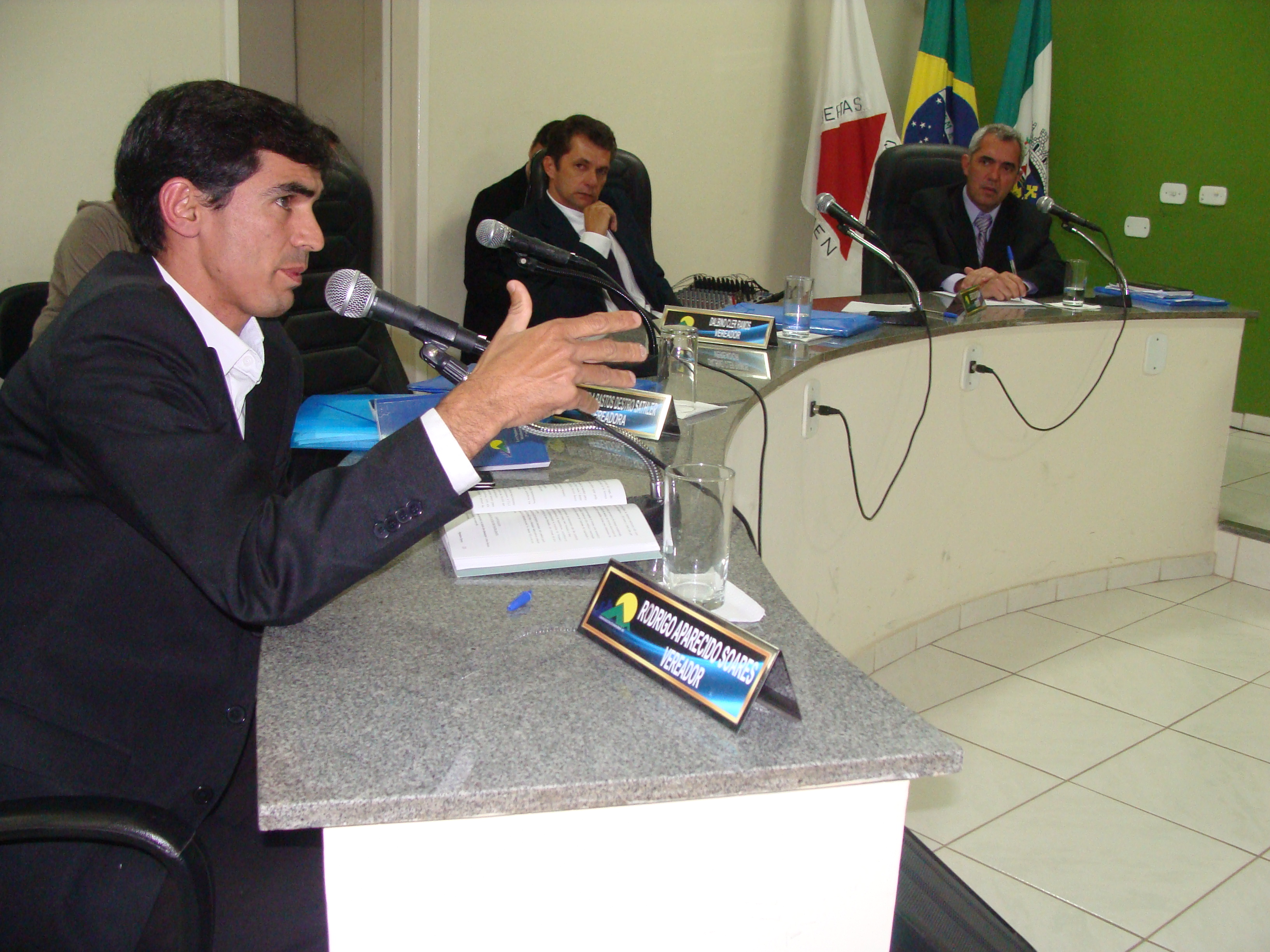 Acordo: vereadores aprovam contratos temporários do SAAE