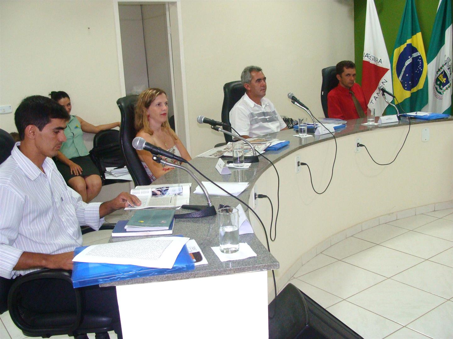 Vereadores Rodrigo Soares, Ana Paula Destro, Benísio Enfermeiro e Dalbino Cler.