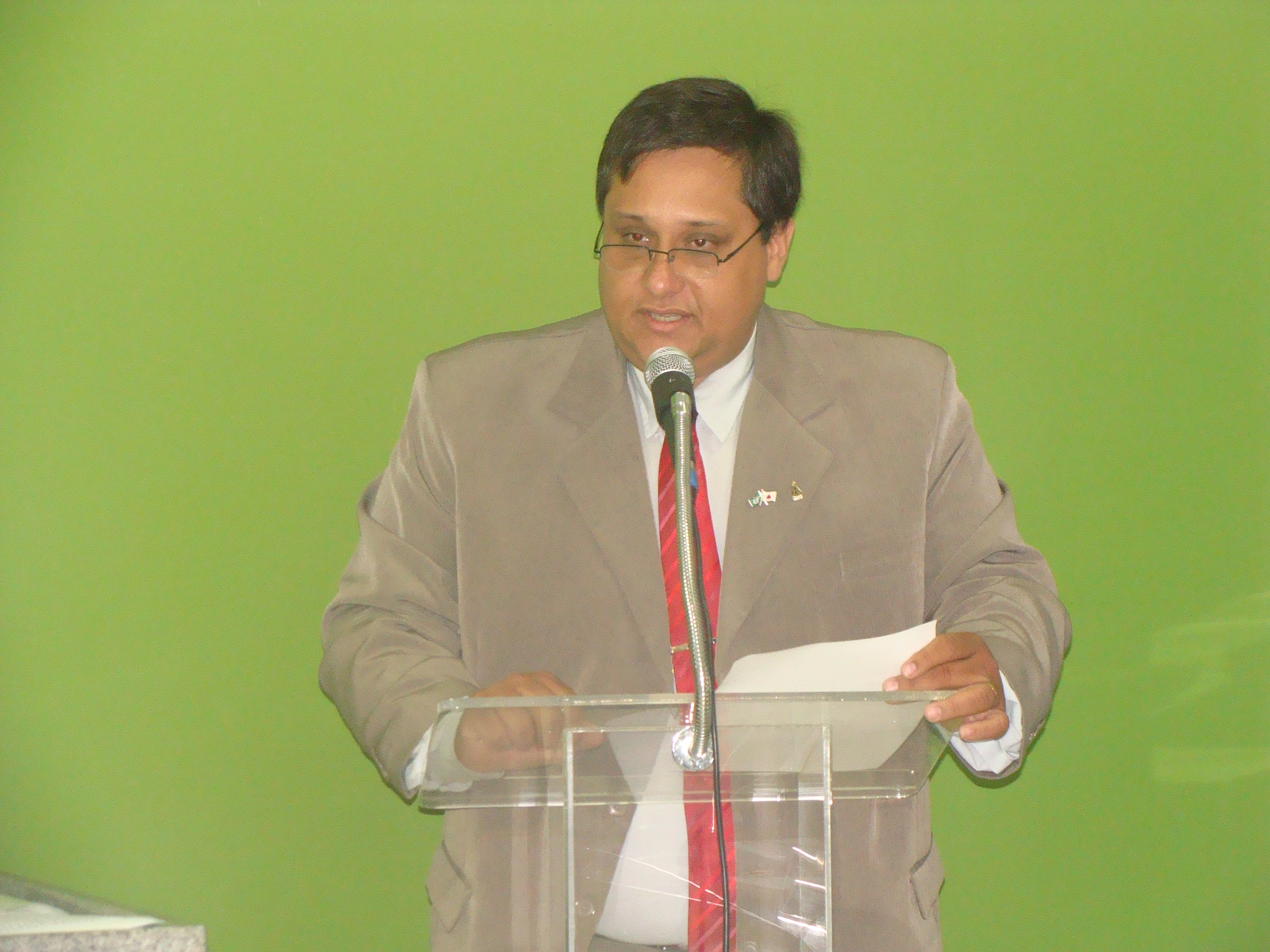 Câmara manifesta pesar pelo falecimento de José Elias Reder