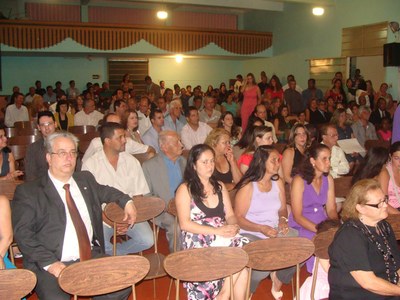 Justiça Eleitoral diploma eleitos em Manhumirim