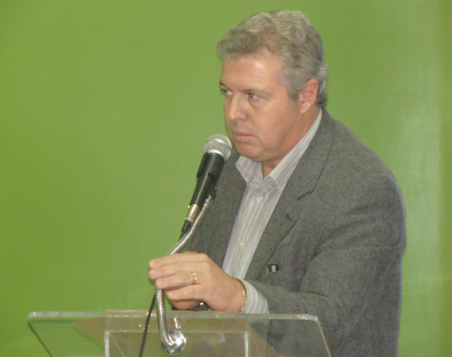 Vice-prefeito Jésus Aguiar falou na Tribuna da Câmara.