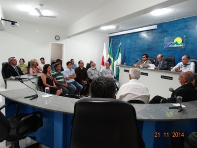 Câmara inaugura galeria de fotos e reúne ex-presidentes