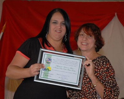 A homenagem a Renata Elisa