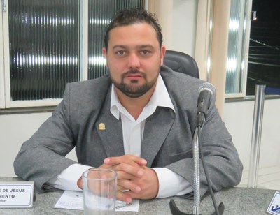 Dedé 9 ago 18 Dedé 9 ago 18