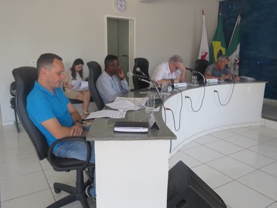 Reu extra feiras 2 Reu extra feiras 2