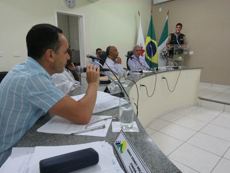 Tenente na tribuna 5 Tenente na tribuna 5