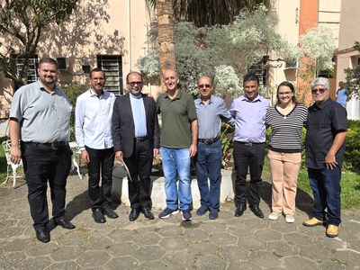 Nova direção Hospital 8 Nova direção Hospital 8