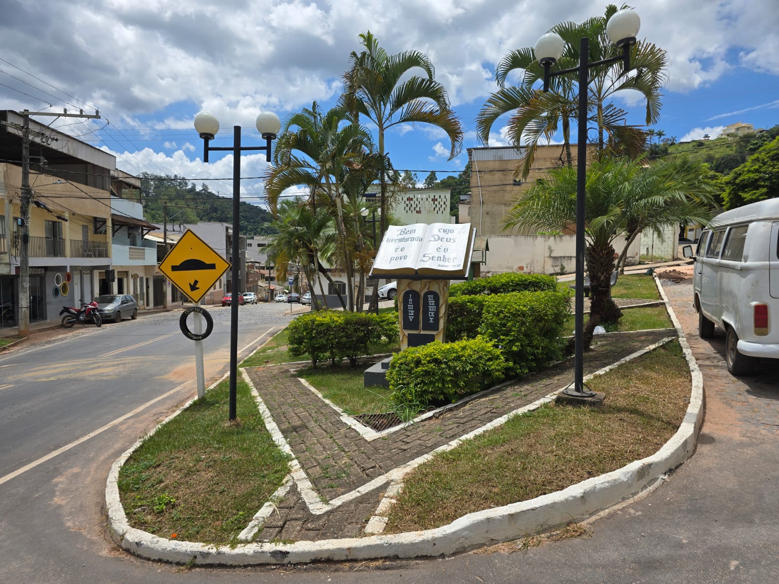 Praça da Bíblia fev 2025