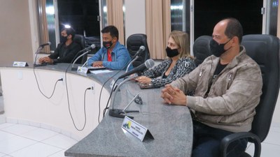 Reu com Educação Piso 8 Reu com Educação Piso 8