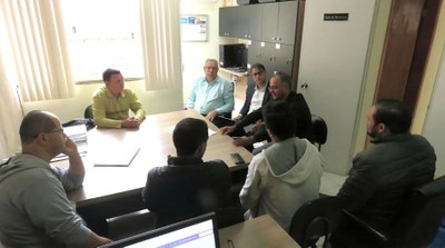 Reunião de comissões com contabilidade Reunião de comissões com contabilidade