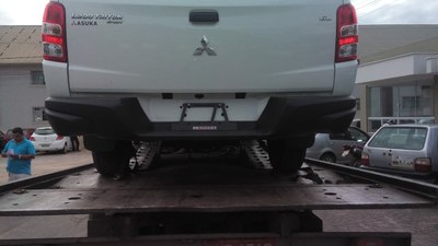 Veículo L200 2 Veículo L200 2