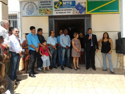 todos lá fora delegado todos lá fora delegado