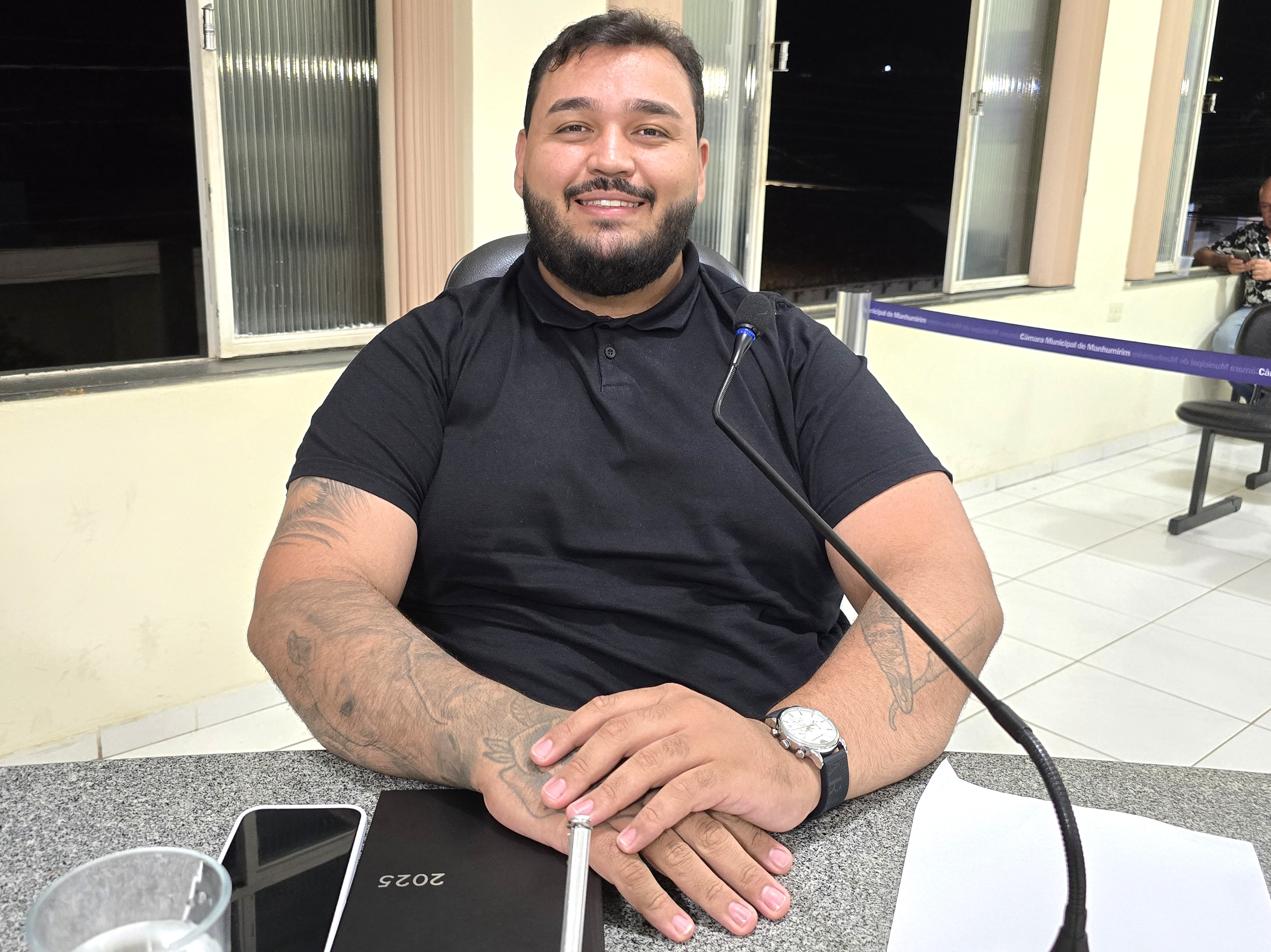 Aprovado em segundo turno o PL que autoriza o Município a conceder auxílio-transporte a estudantes