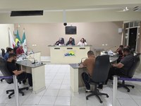 Aprovado na Câmara de Manhumirim projeto que implementa piso nacional do magistério