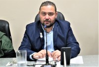 Avenida Padre Júlio Maria teve pedido de capina do barranco