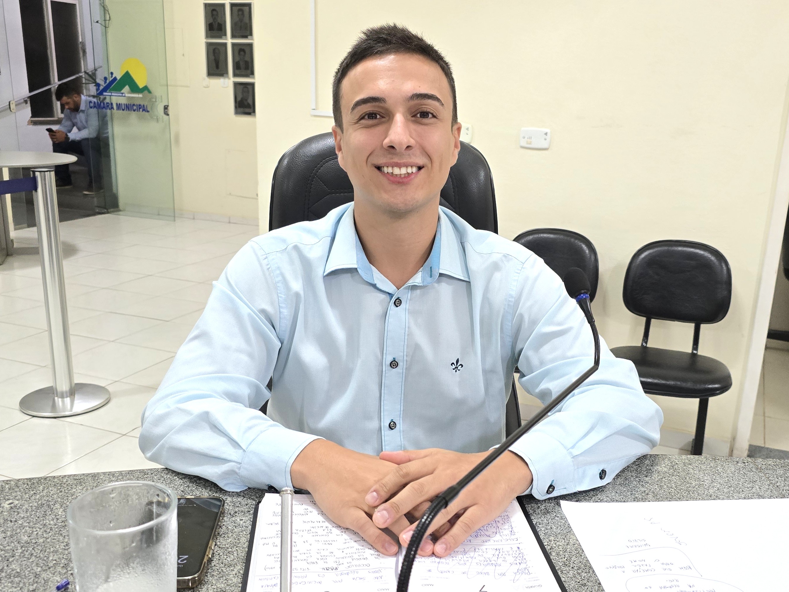 Calçamento para rua sentido à APAC