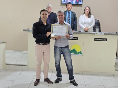 Câmara congratulou o comerciante Jose Maria Cortez