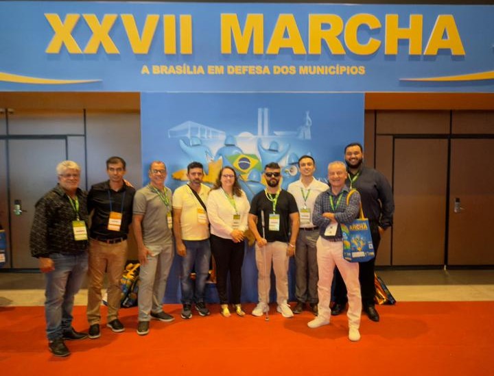 Câmara de Manhumirim está participando da XXVII Marcha a Brasília em Defesa dos Municípios 