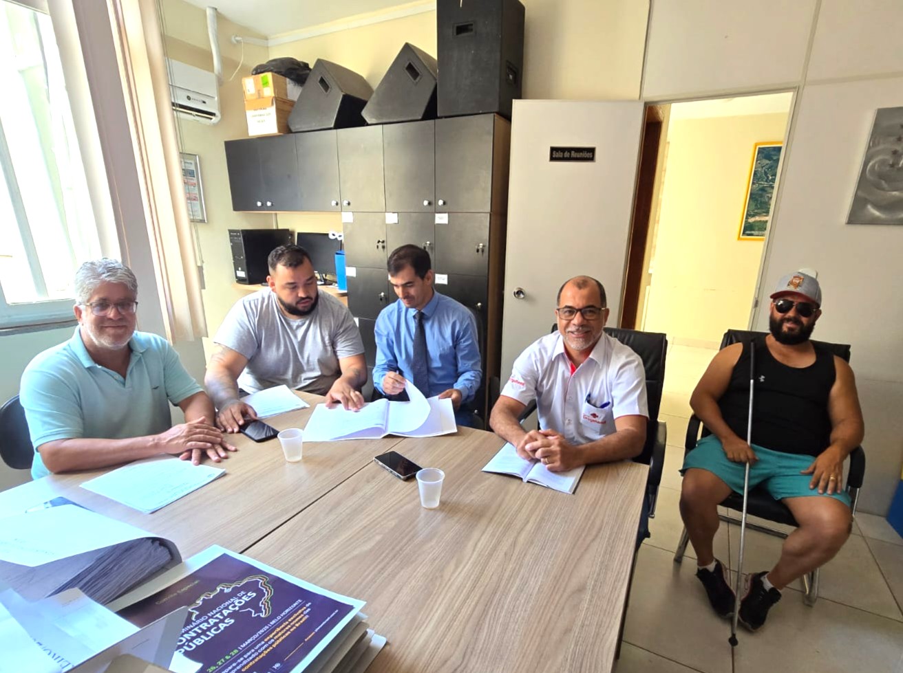 Comissão de Legislação e Justiça e Comissão de Fiscalização Financeira se reuniram na manhã de terça (25)