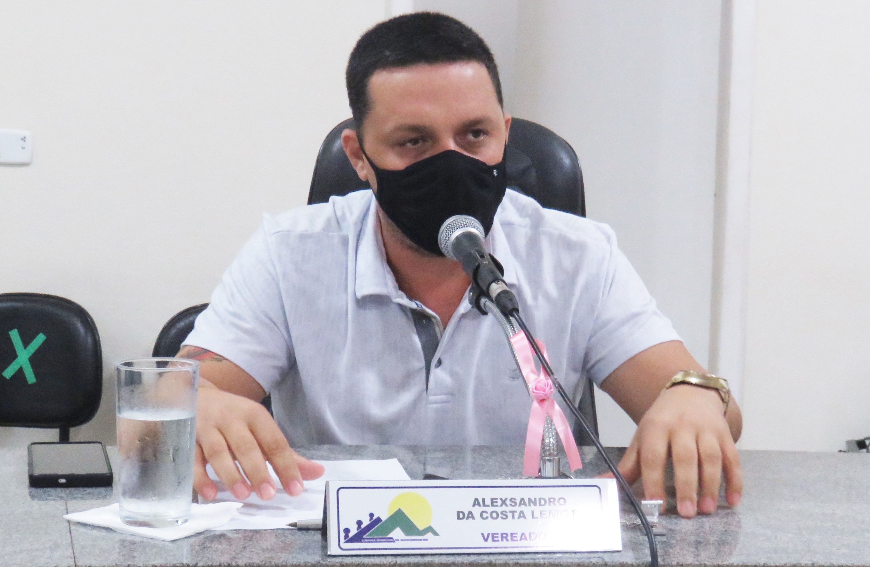 Compra de caminhão pipa e caminhão de lixo 