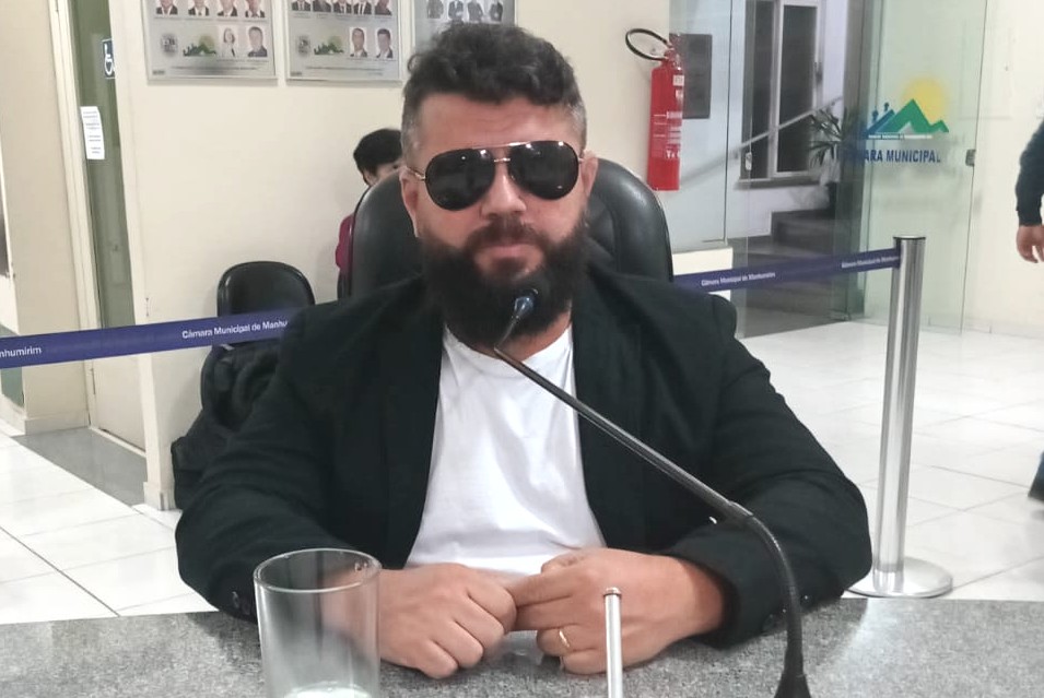 Córrego Pirapetinga teve pedido de calçamento perto de comércio