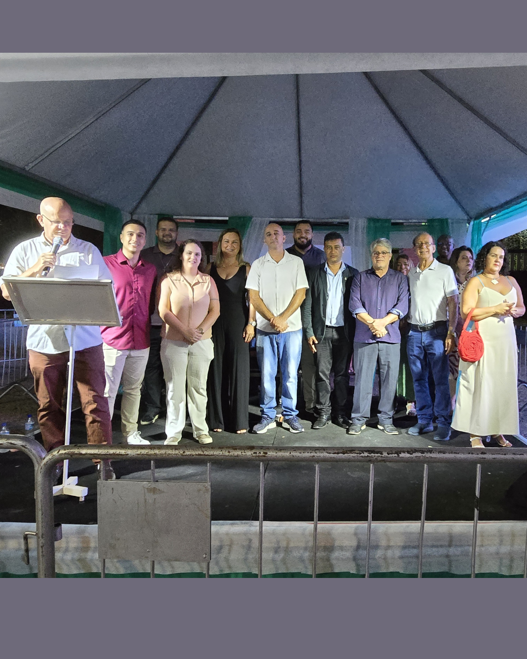 Desfile de 101 anos de Manhumirim teve muitas atrações