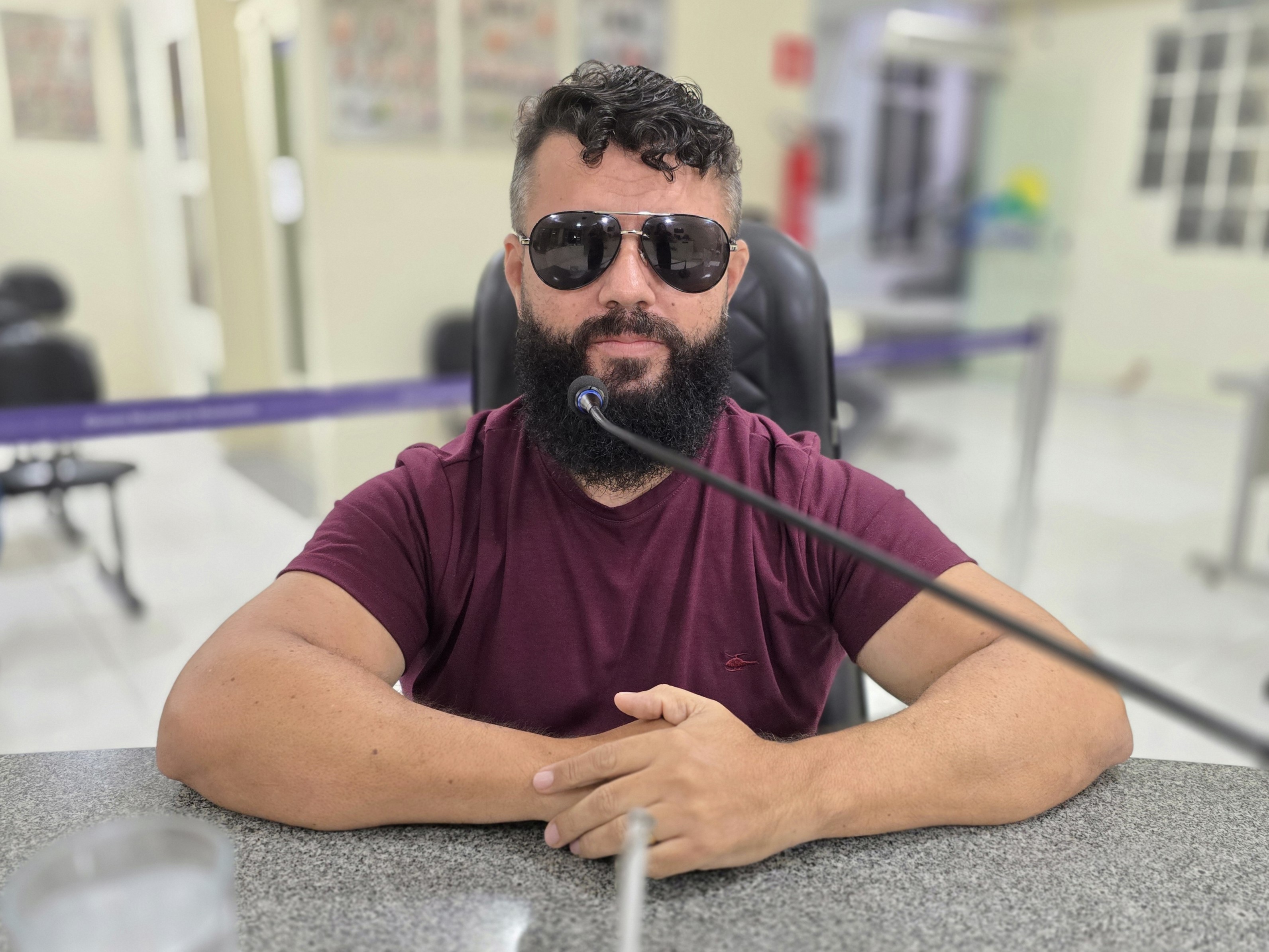 Indicação pede asfaltamento da Avenida Alfredo Lima continuando até a Praça da Bíblia