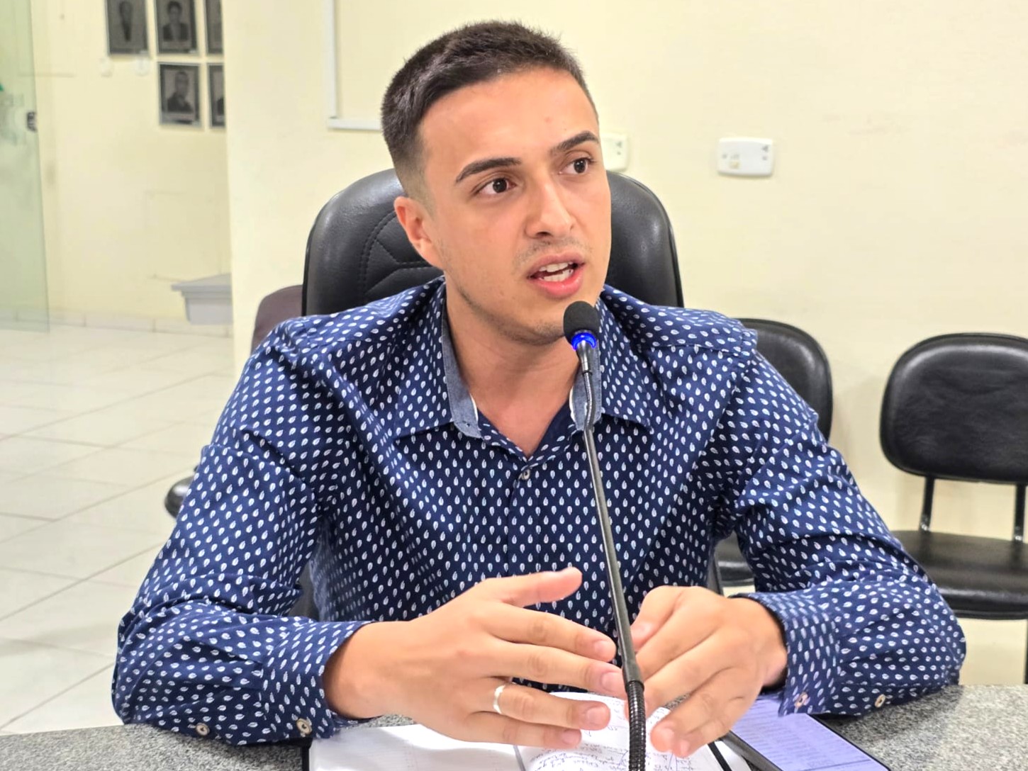 Indicação sugere diminuir rotatória do trevo e instalar redutor na descida para ele