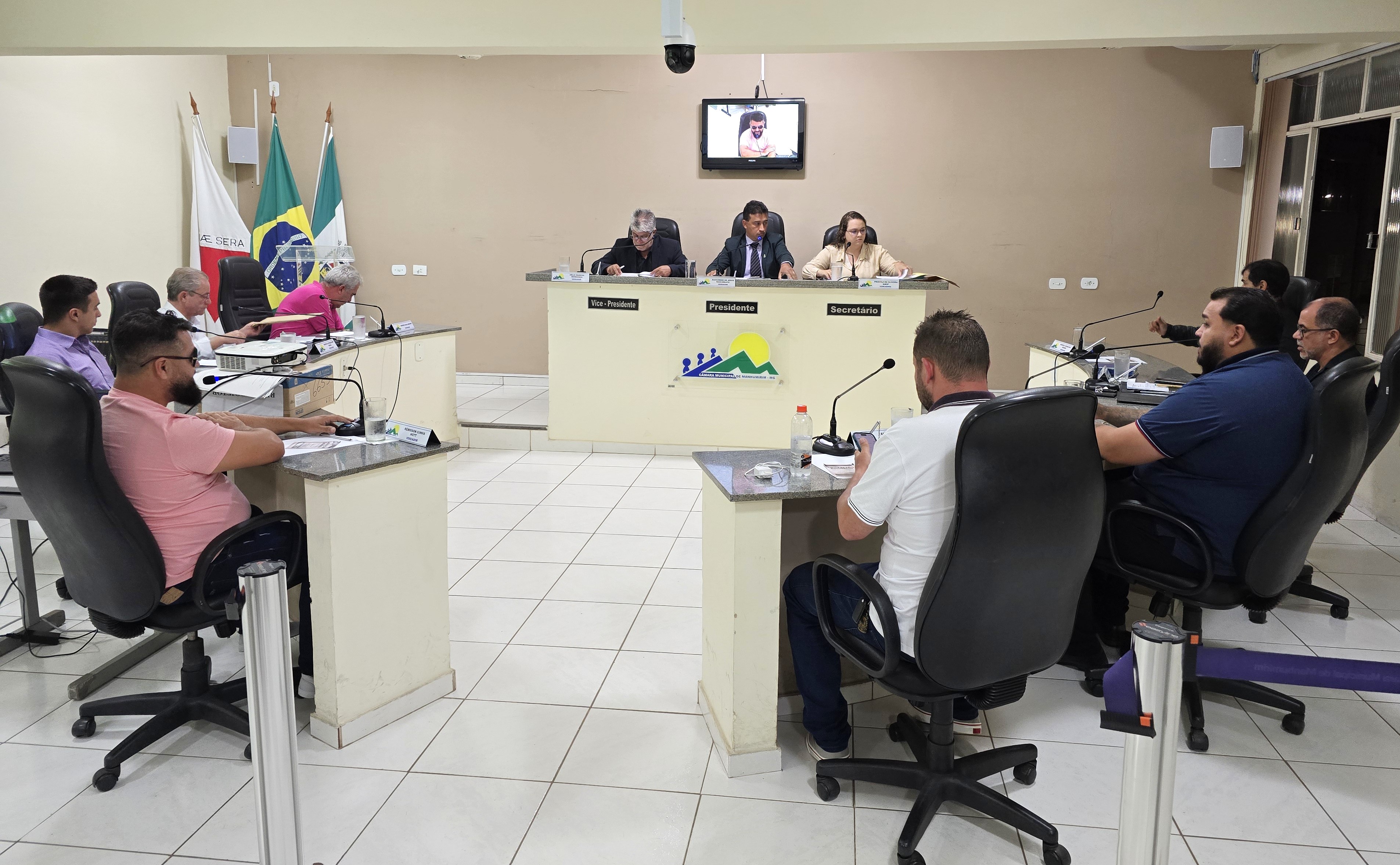 Lei de Diretrizes Orçamentárias foi aprovada em 1º turno