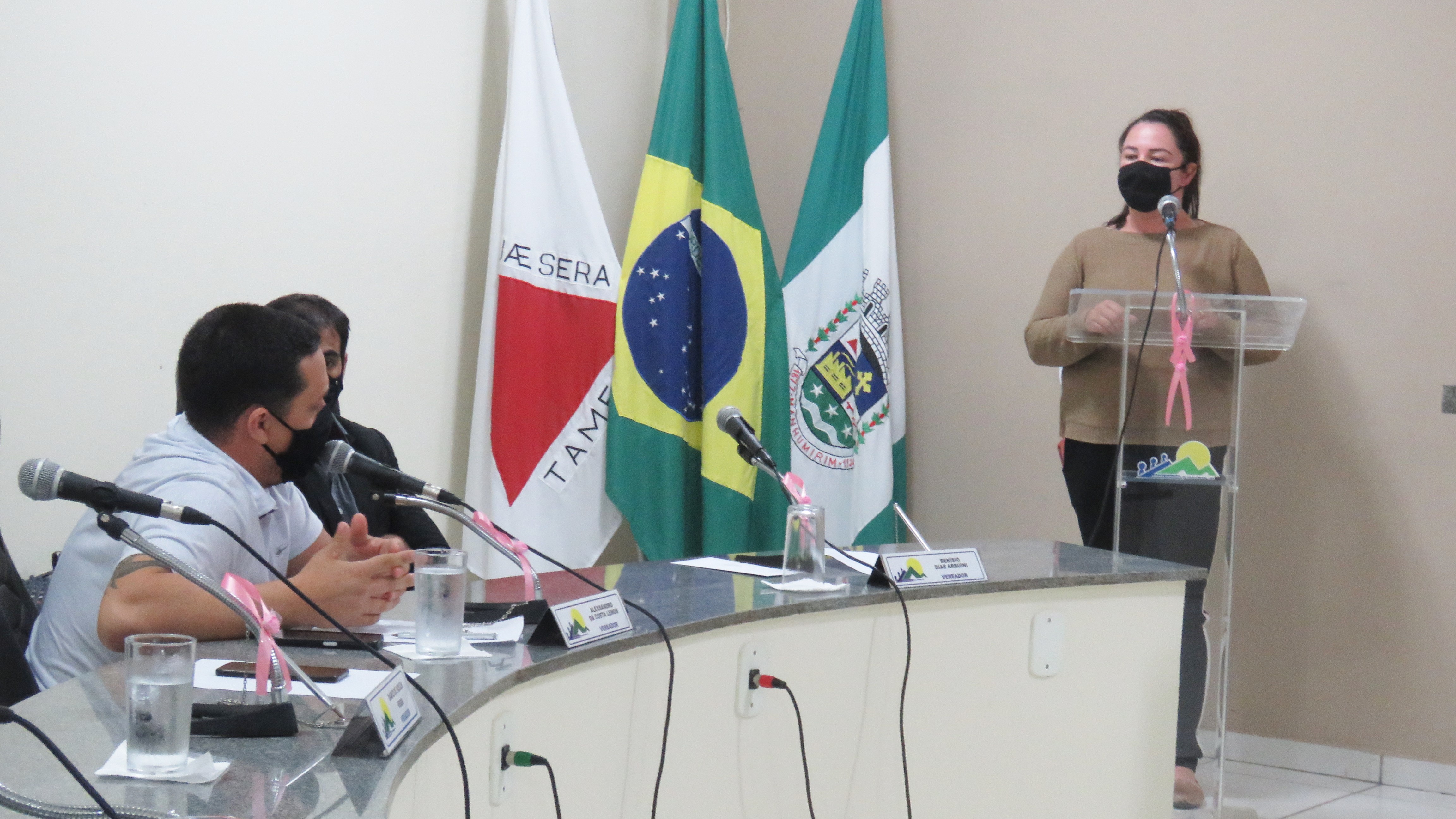 Participação na tribuna popular