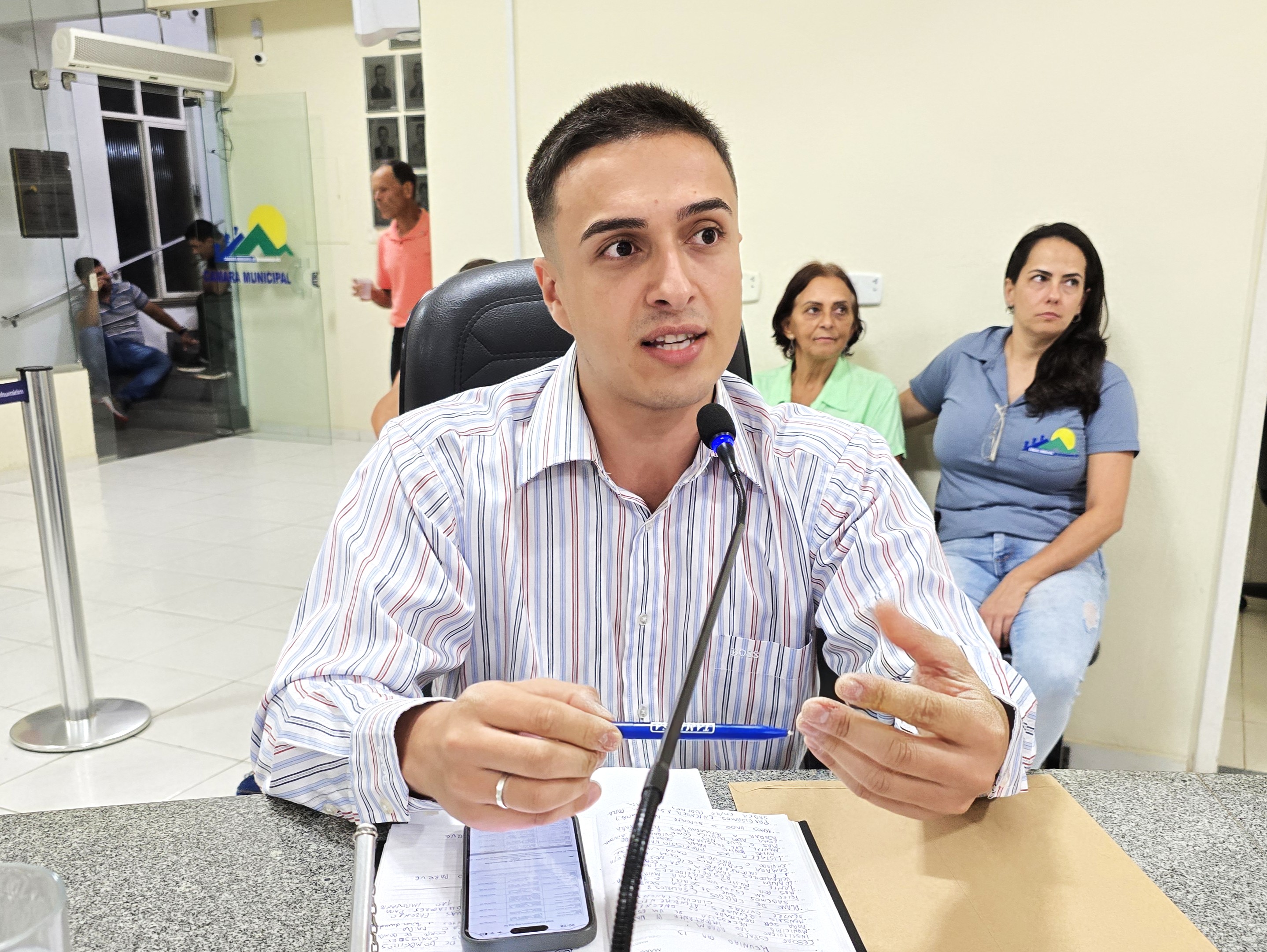 Pedido de cessão de espaço público para a Associação de Pais e Amigos dos Autistas de Manhumirim