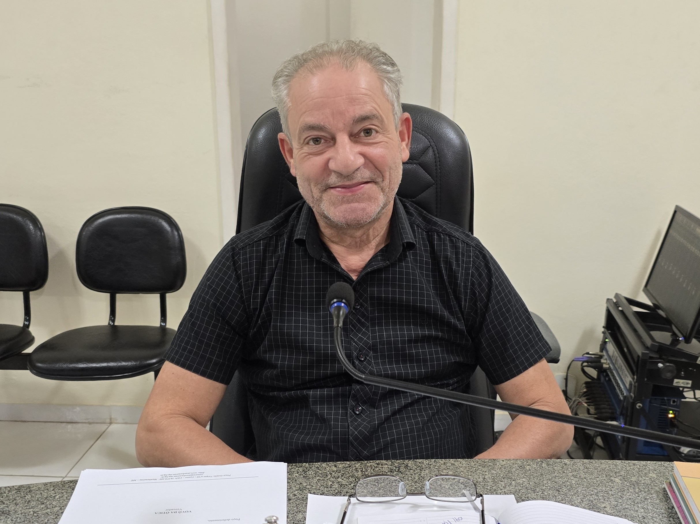 Pedido de documentos e informações sobre obra na Praça Padre Júlio Maria