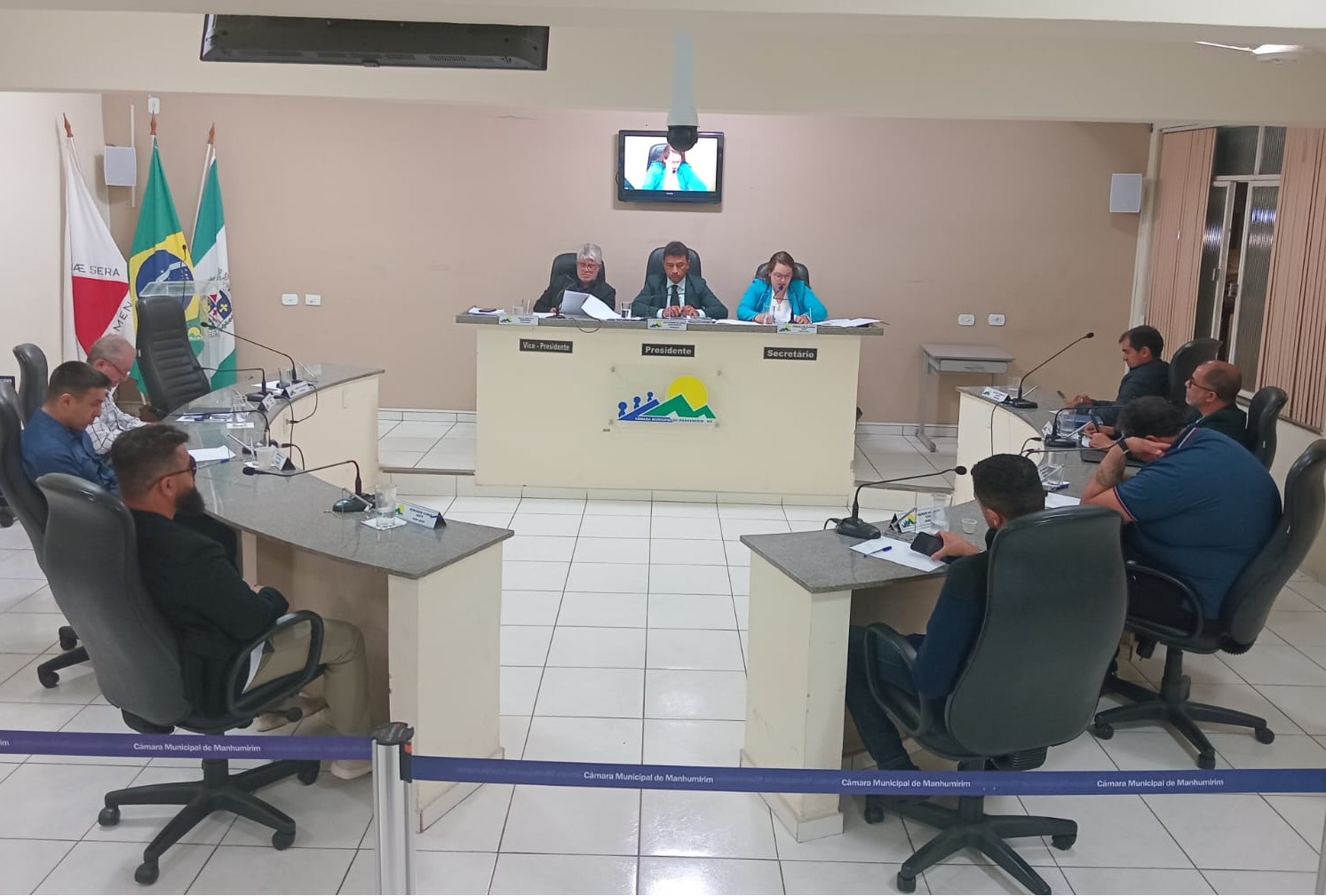 Projetos sobre política para animais abandonados e incentivo à corrida de rua foram arquivados pelas comissões