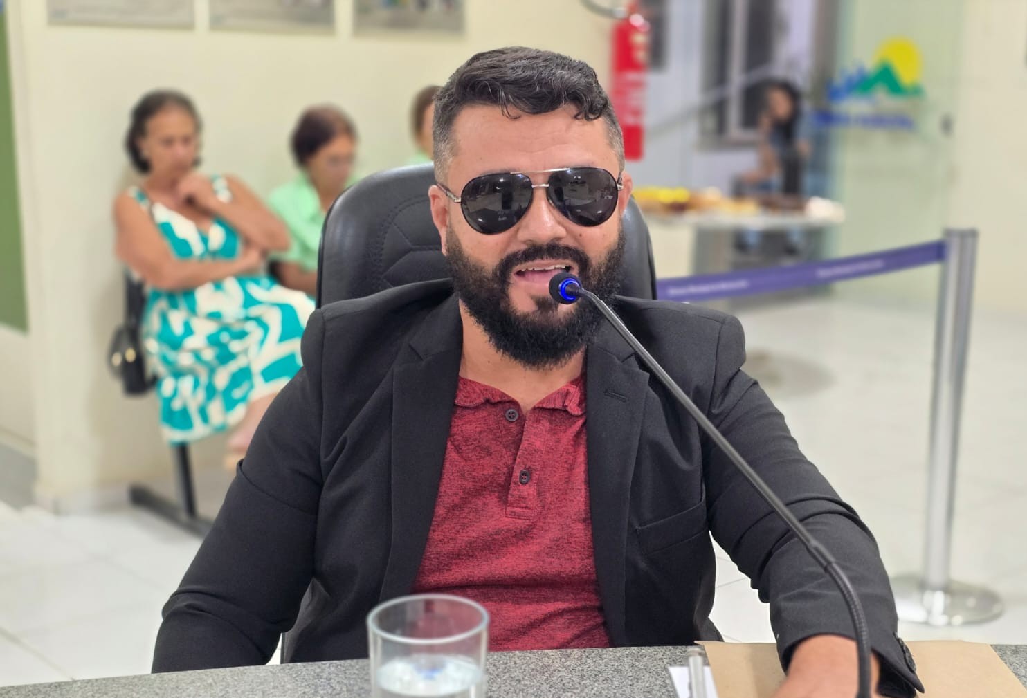 Requerimento cobra término dos portais da cidade