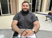 Requerimento pergunta sobre concessão de espaço público para quiosques