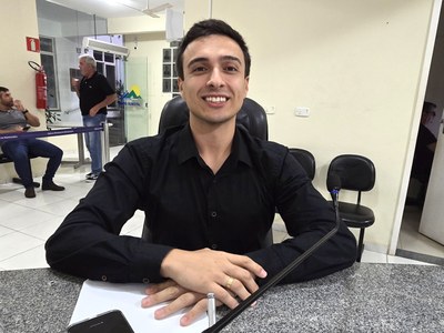 Requerimento solicita informações sobre o Plano de Cargos e Salários dos servidores municipais