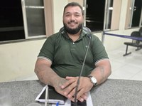 Rotatória na Avenida Virgílio Rodrigues no Bairro Nossa Senhora Aparecida teve pedido de sinalização