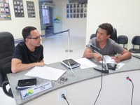 Vereadores se reuniram na Câmara nesta noite durante o período de recesso