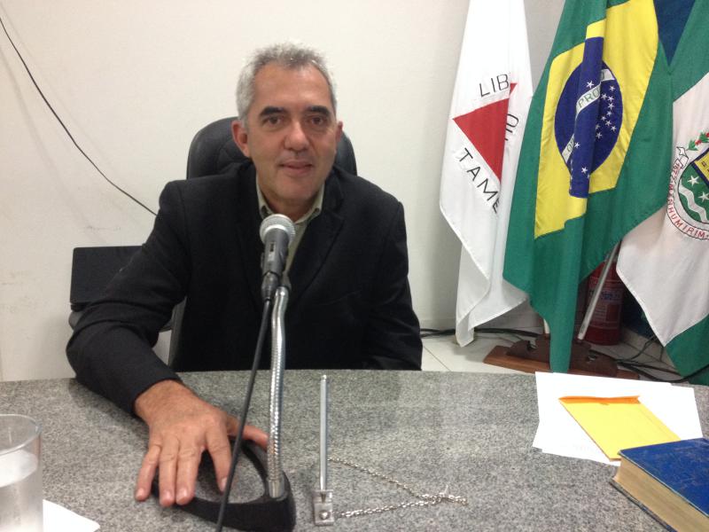 Ponte de madeira no Córrego dos Machado precisa de conserto