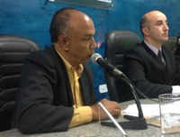 Vereador solicita término de calçamento nos bairros Santa Rita e Divinéia